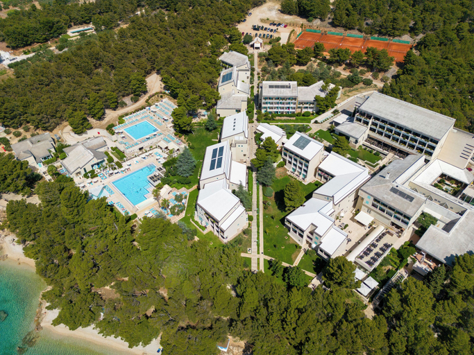 Exterior & Views 2, Bretanide Sport & Wellness Resort, Bol