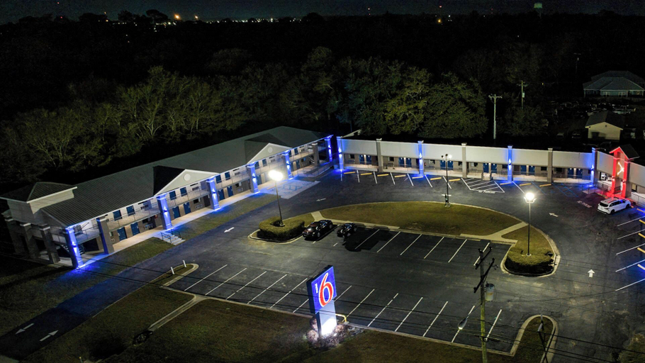Exterior & Views 2, Motel 6 Moultrie, GA, Colquitt