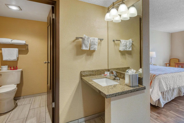 Bathroom 4, Surestay Plus By Best Western Reno Airport, Washoe
