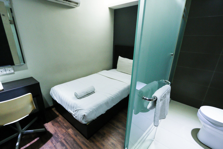 Bathroom 3, Hotel 99 - Bandar Klang, Klang