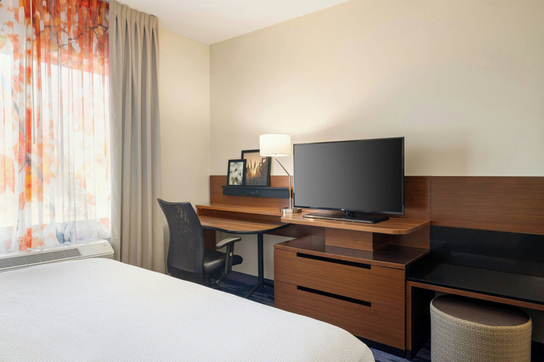 Bedroom 3, Fairfield Inn & Suites by Marriott West Monroe, Ouachita