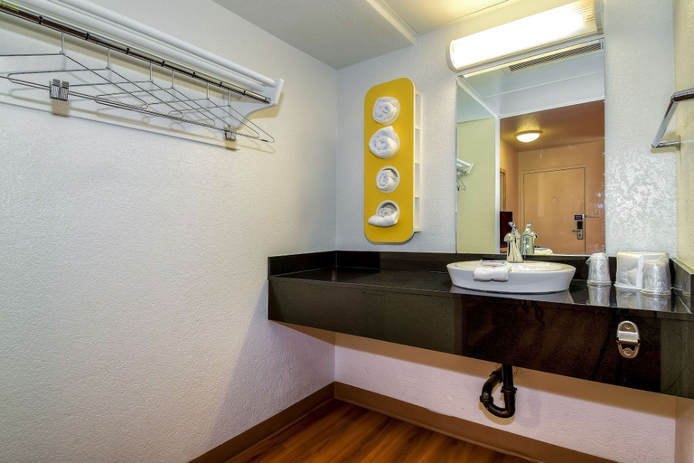 Bathroom 5, Motel 6 Corona, CA, Riverside