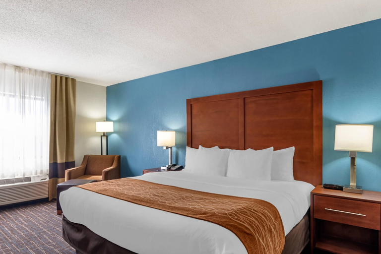 Bedroom 4, Comfort Inn & Suites Lees Summit - Kansas City, Kansas City