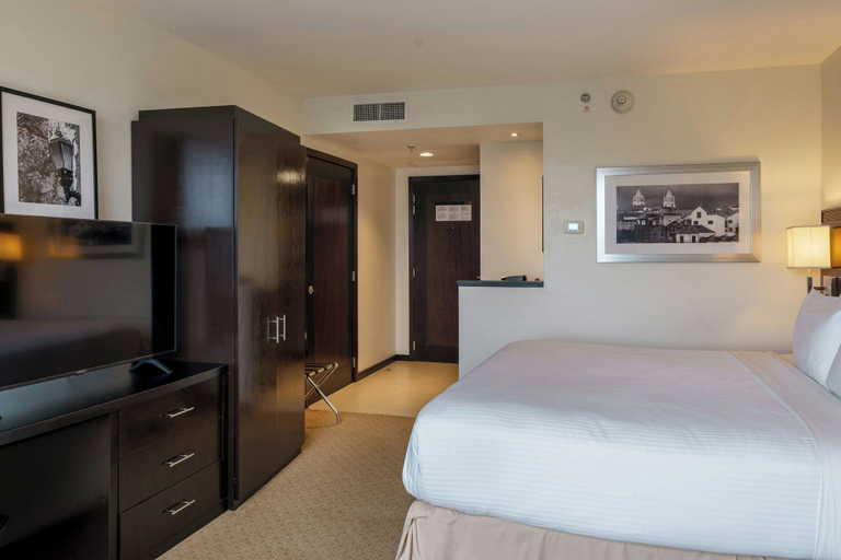 Bedroom 3, Courtyard by Marriott Panama Metromall, Panamá