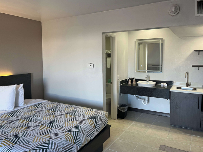 Bedroom 3, スタジオ 6 デュマス, テキサス, Moore