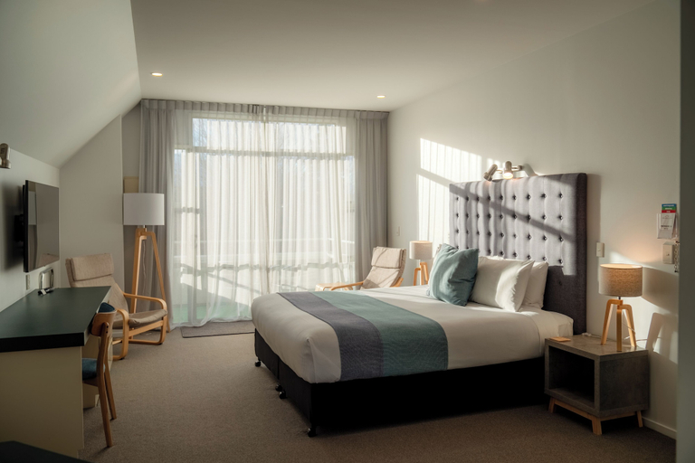 Bedroom 2, Colonial Manor Motel, Central Otago