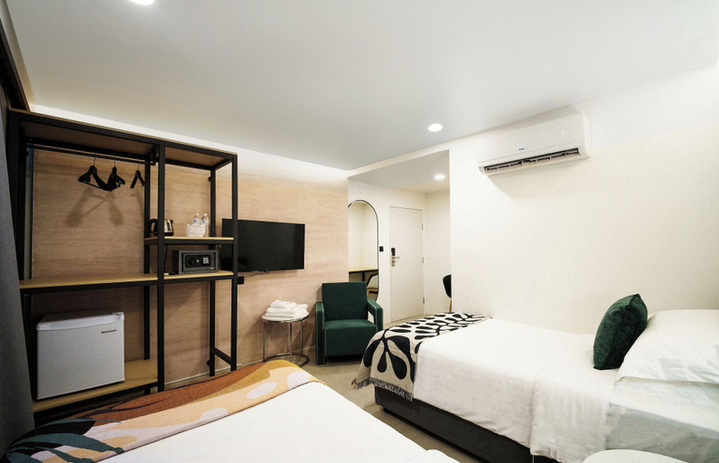 Bedroom 4, Grand Inn Hotel, Wattana