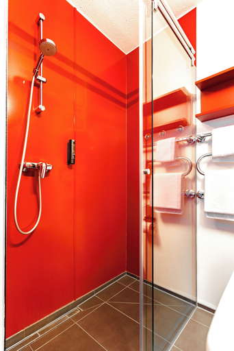 Bathroom 5, art & business hotel Nürnberg, Nürnberg