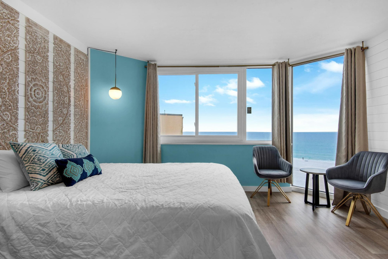 Bedroom 2, Top of the Gulf 713, Bay