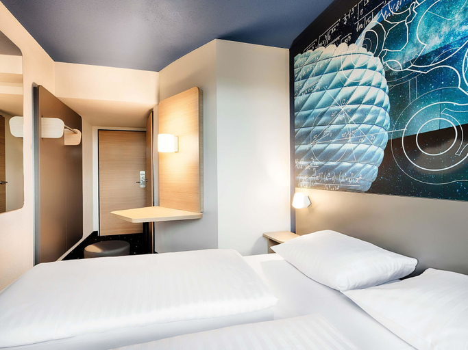 Bedroom 3, B&B Hotel München-Garching, München