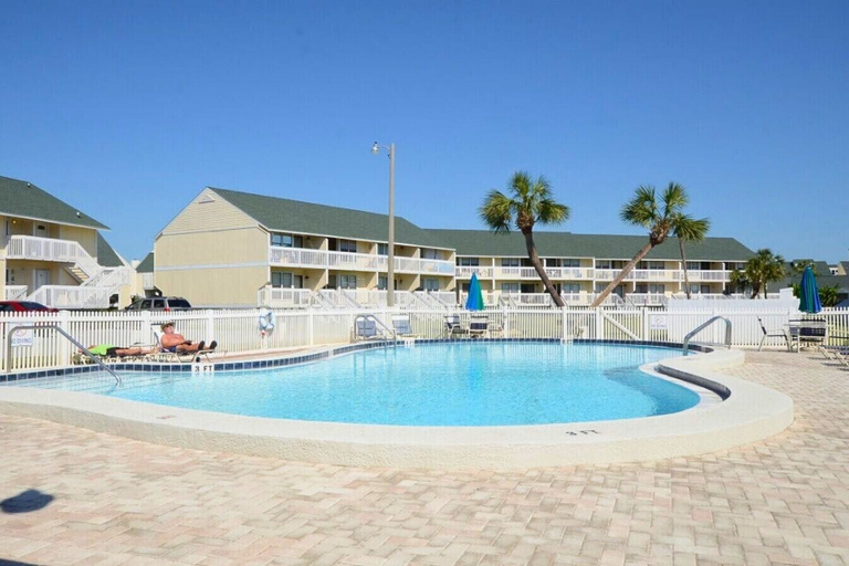 Sport & Beauty 4, Happy Beach Villa 3 Bedroom Condo by RedAwning, Okaloosa