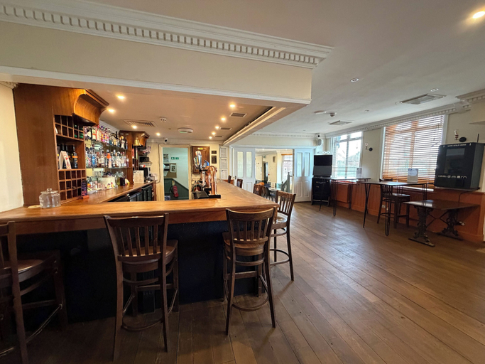 Food & Drinks 4, Captain Howey Hotel, Kent