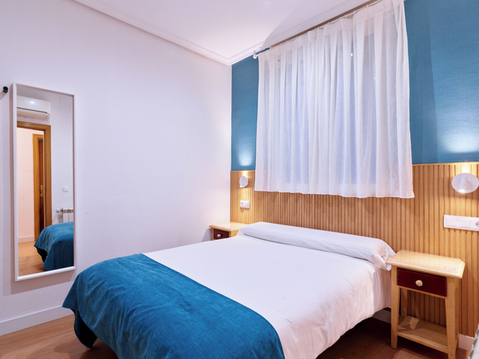 Bedroom 4, Hostal Bianco, Madrid