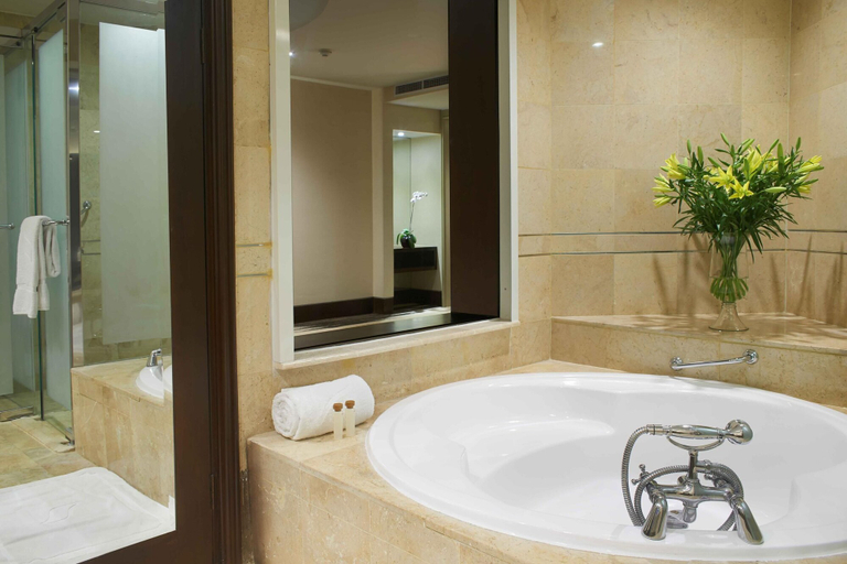 Bathroom 5, Gran Melia Jakarta, South Jakarta