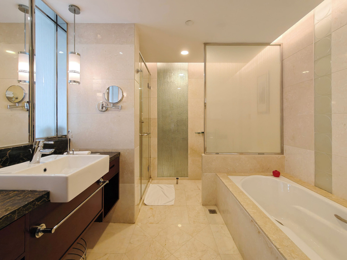 Bathroom 5, Soluxe Hotel Guangzhou, Guangzhou