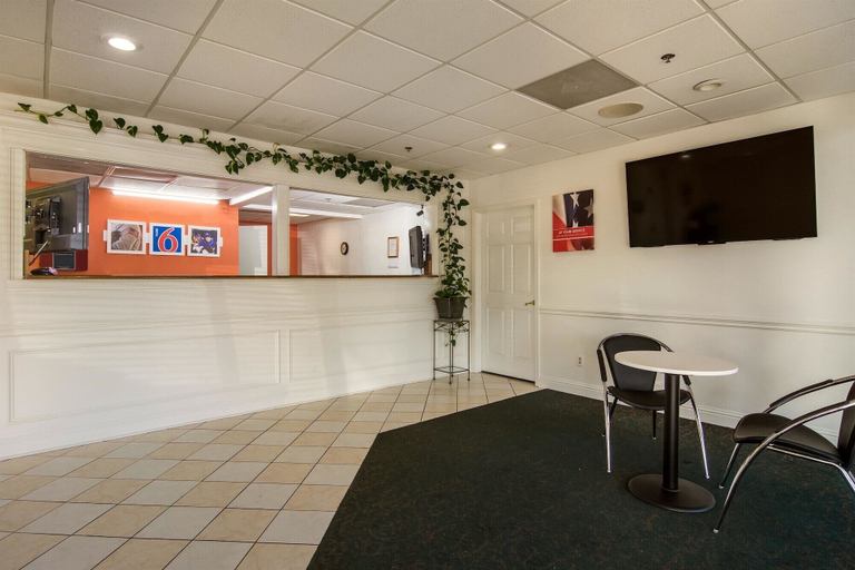 Others 5, Motel 6 Warner Robins, GA, Houston