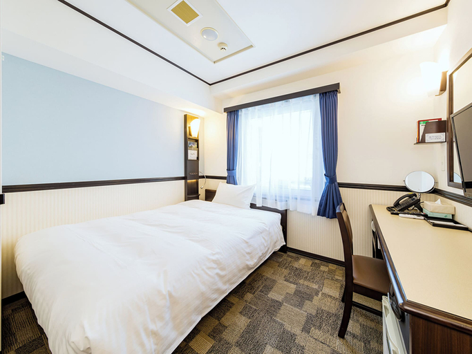 Bedroom 2, Toyoko Inn Kintetsu Yokkaichi-eki Kita-guchi, Yokkaichi