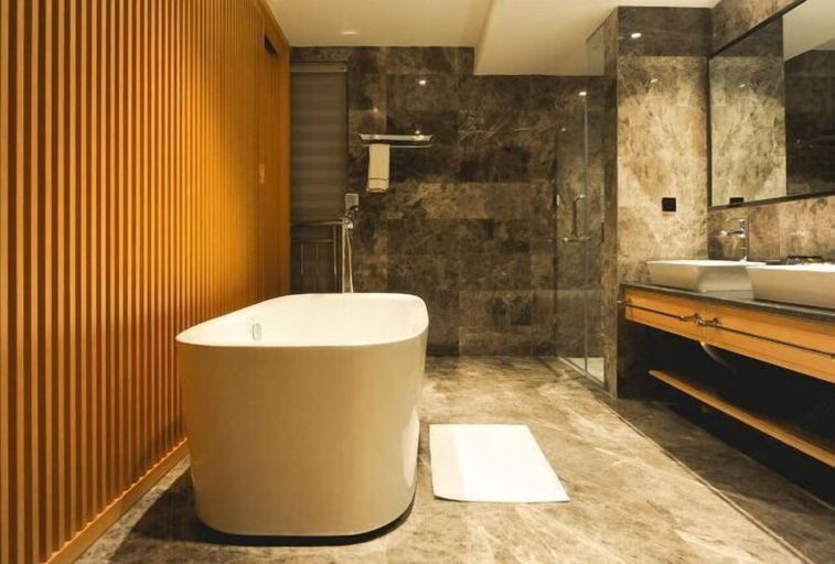 Others 5, Deepness Hotel, Wenshan Zhuang and Miao
