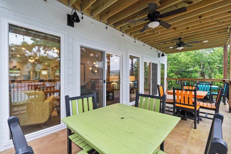 Food & Drinks, That Lakefront Taneycomo House - Branson, Taney