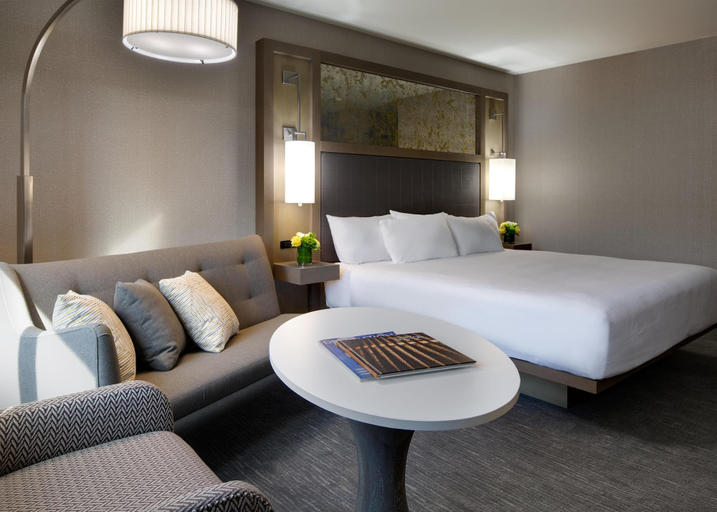 Bedroom 4, Hyatt Regency Boston, Boston