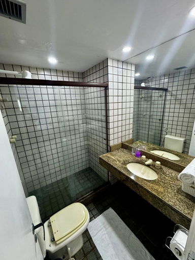 Bathroom 4, Apt Porto Real Resort Voyage, Angra dos Reis