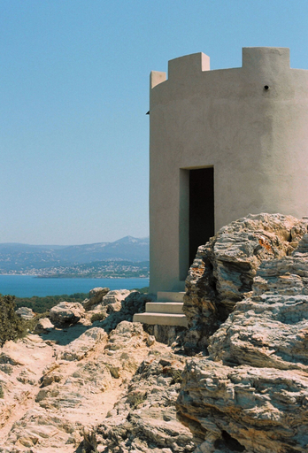 Others 5, Hotel Hélios, Var