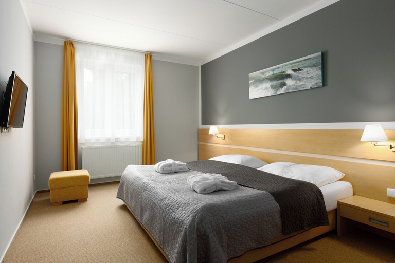 Bedroom 4, KurHotel Brussel, Cheb