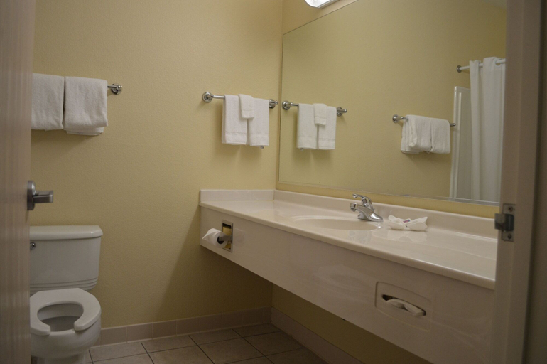Bathroom 4, Motel 6 Anchorage, AK - Midtown, Anchorage