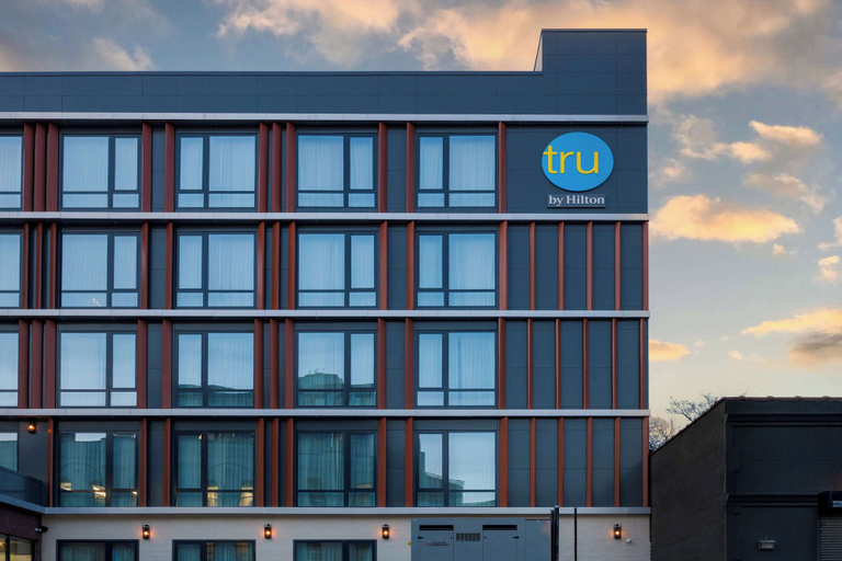 Exterior & Views 1, Tru By Hilton Brooklyn, New York