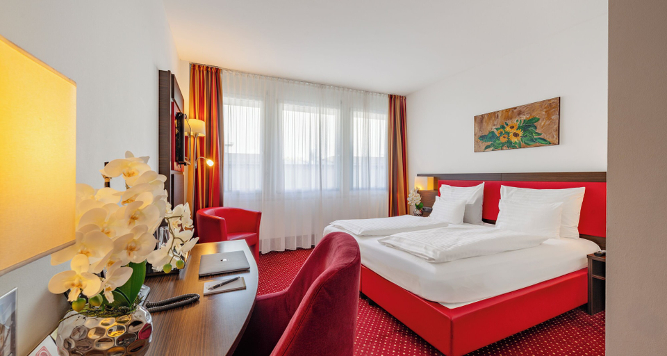 Bedroom 5, PLAZA INN Amedia Wien, Wien