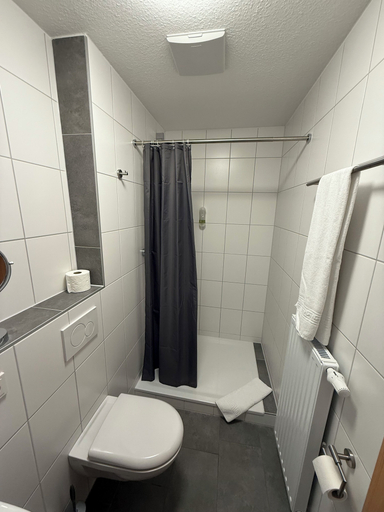 Bathroom 3, Pension im Wirtshaus Himberg, Rhein-Sieg-Kreis