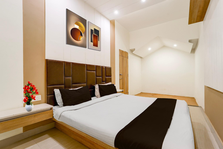 View 4, Townhouse Dindigul Rock Fort Formerly Ramora Grand, Dindigul