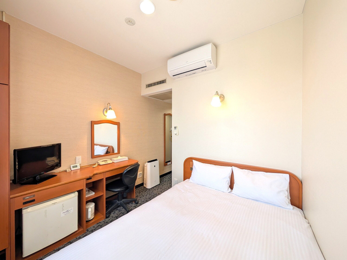Bedroom 3, Suizenji Comfort Hotel, Kumamoto