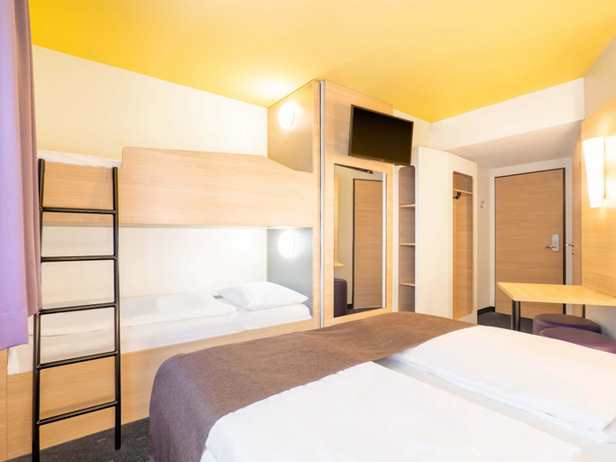 Bedroom 3, B&B Hotel Heilbronn, Heilbronn