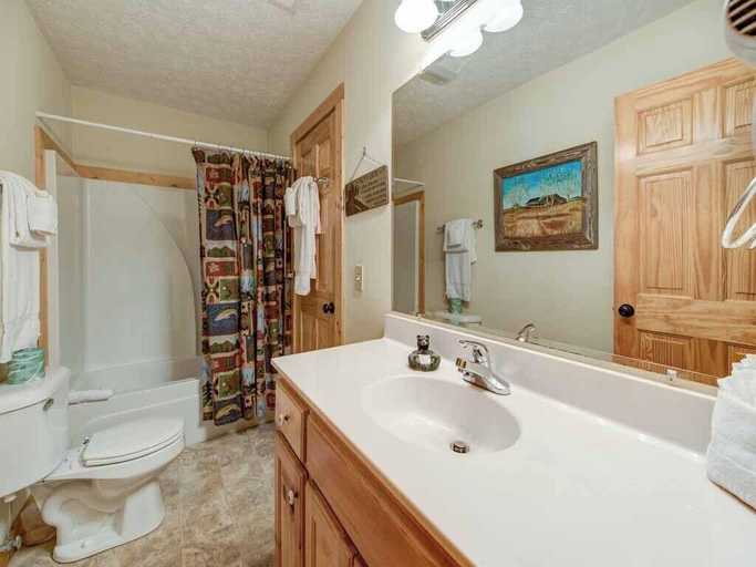 Bathroom 4, Artistic Mountain by Jackson Mountain Rentals, Sevier