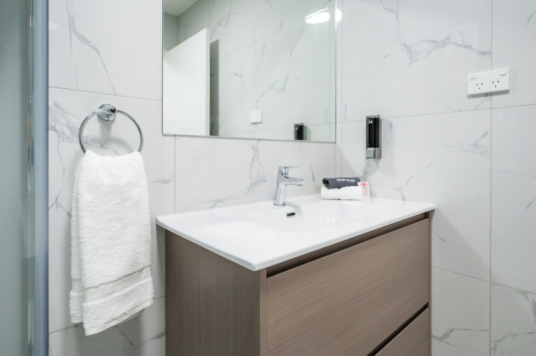 Bathroom 3, Solsen Flexi Stay & Motel, Waitakere