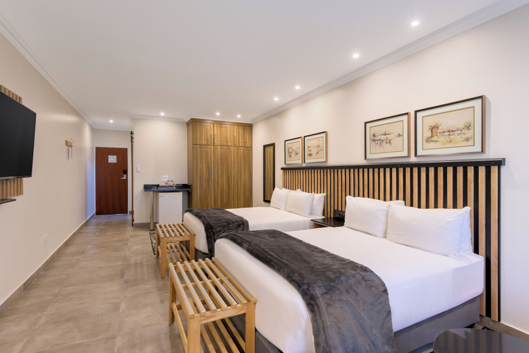 Bedroom 4, Park Hotel Mokopane, Waterberg