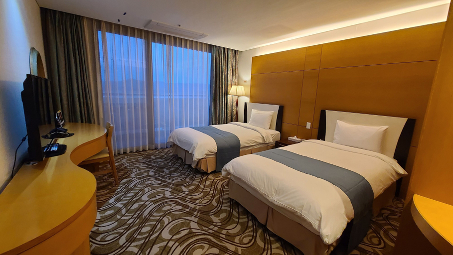 Bedroom 3, SunValley Hotel, Yeoju