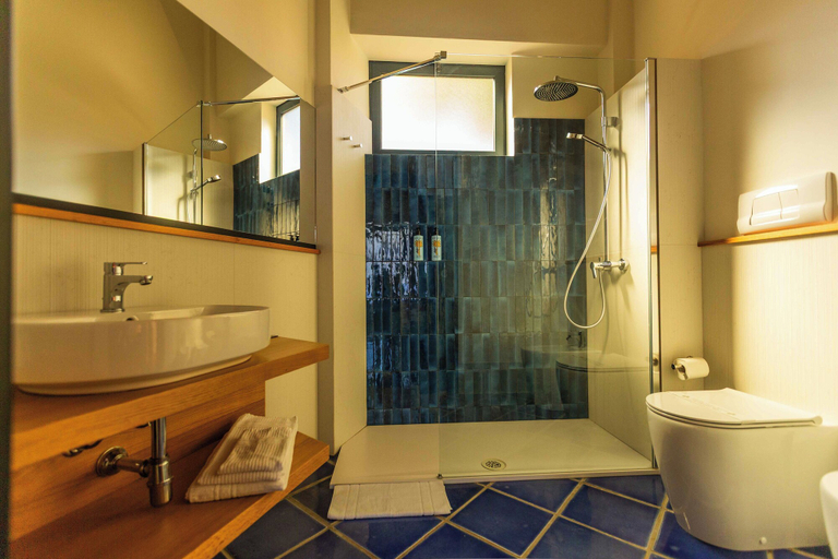 Bathroom 5, Magaggiari Hotel Resort, Palermo