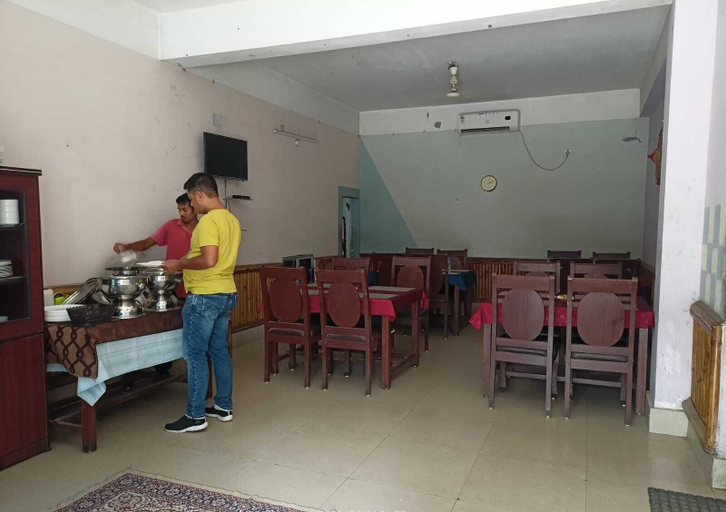 Food & Drinks 4, Hotel Siddarth Palace, Darrang
