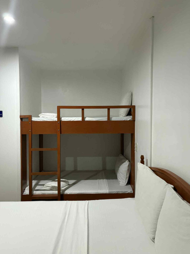 Bedroom 2, DUCK INN AND RESTAURANT, Manila City