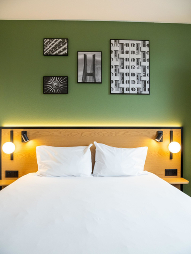 Bedroom 3, Hotel B&B Wrocław Centrum, Środa Śląska