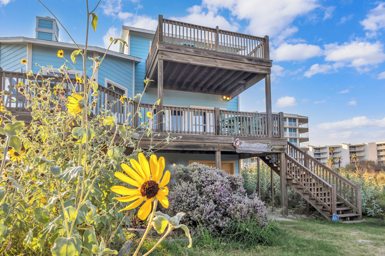 Exterior & Views, Crandall's Cottage by Silver Sands Vacation Rentals, Nueces