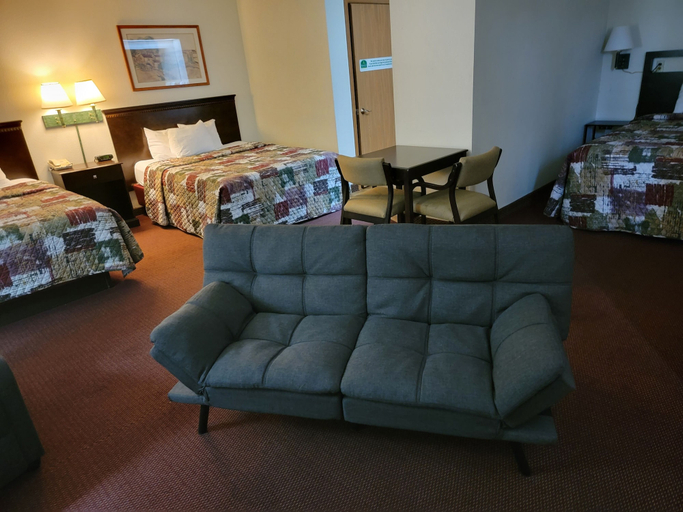 Others 5, Wamego Inn And Suites, Pottawatomie