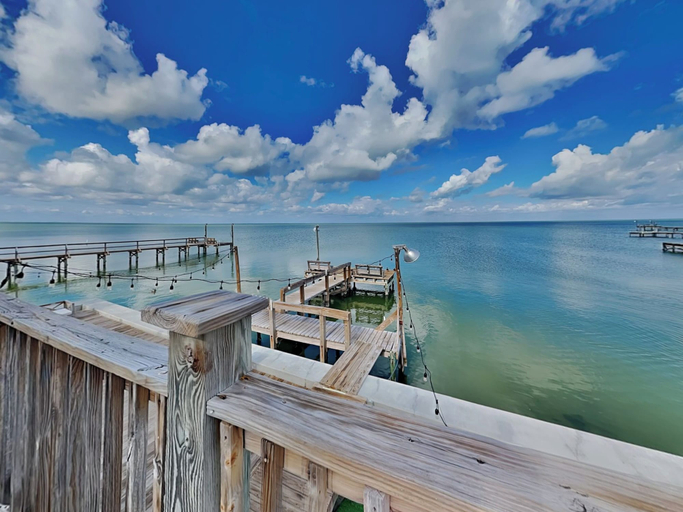 Others 4, Frisco Flats by Miss Kitty’s, Aransas