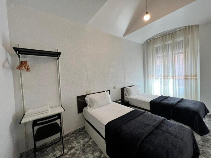 Bedroom 5, Hostal Palacios Fuencarral, Madrid