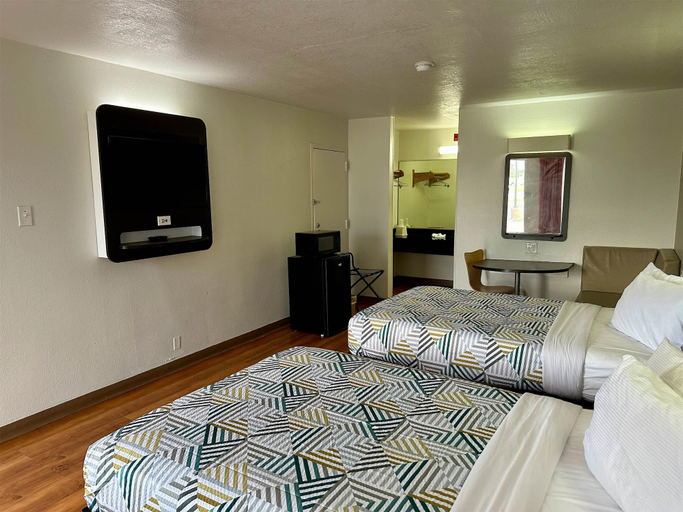 Bedroom 3, Motel 6 West Monroe, LA, Ouachita