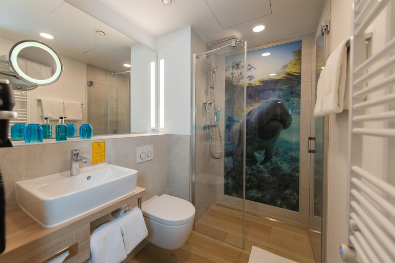 Bathroom 5, Best Western Hotel Wiesbaden, Wiesbaden