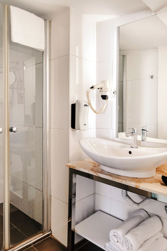 Bathroom 5, Cheya Beşiktaş Hotel, Beşiktaş