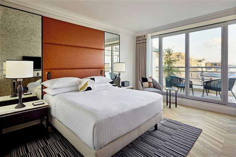 Bedroom 4, Paris Marriott Champs Elysees Hotel, Paris